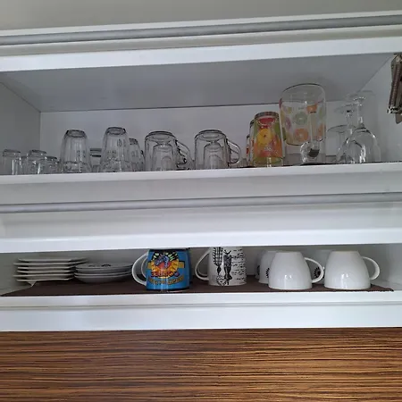 Kompleks wypoczynkowy Hiska Ela 109 *